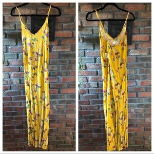Old Navy maxi Dress Gold floral print NWT